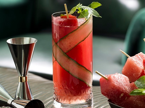 Renku Lounge di Marina Bay Sands - Pilihan Bir & Koktail